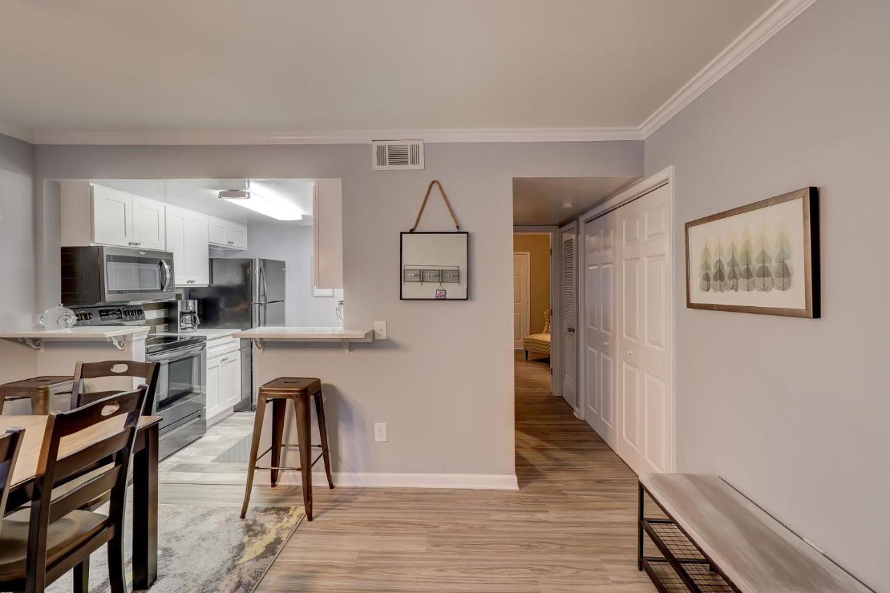 #111 Elaborate Condo Ideal Location 2Brm/2 Parking Hilton Head Island Buitenkant foto